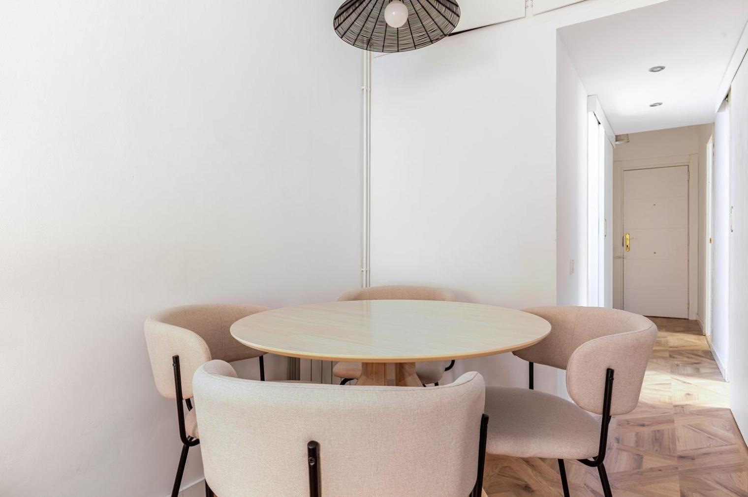 Appartamento Blueground Sant Gervasi Ac Balcony Nr Market Bcn-181 Barcellona